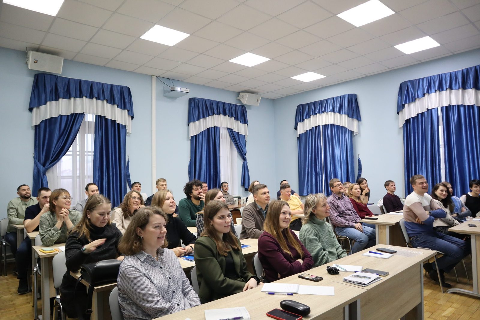 CdoGEO КФУ и его партнер, Всероссийский научно-исследовательский институт расходометрии (ВНИИР), продолжают совместно реализовывать курсы по метрологии